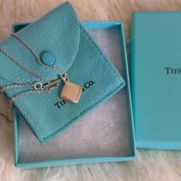 Tiffany & Co. Necklace - Picture 4 of 4
